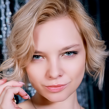 Elegant and glamorous short haired blonde MILF model