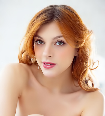 Naty Evans Sweetly Seductive In Sexy Lingerie With Plump-lipped Pussy